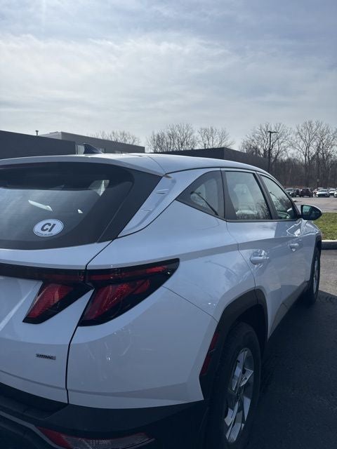 2023 Hyundai Tucson SE