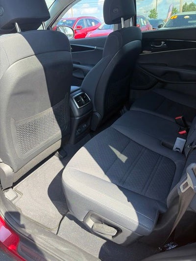 2017 Kia Sorento LX