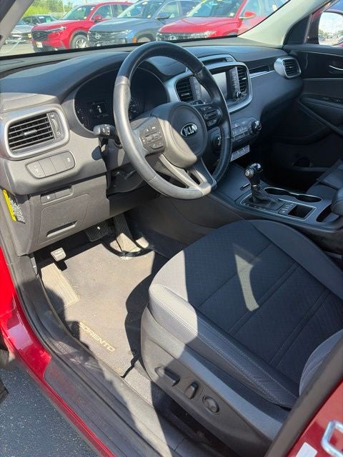 2017 Kia Sorento LX