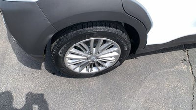 2021 Hyundai Kona SEL Plus