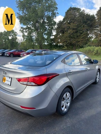 2016 Hyundai Elantra SE