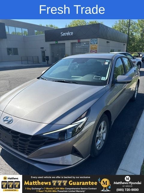 2023 Hyundai Elantra SE