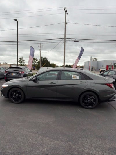 2026 Hyundai Elantra SEL Sport