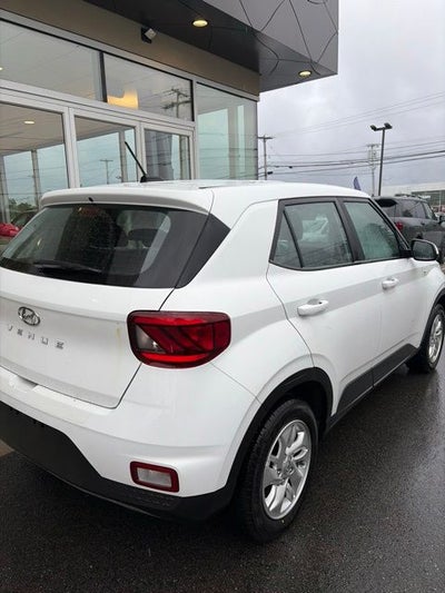 2023 Hyundai Venue SE