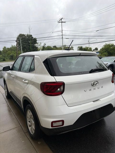 2023 Hyundai Venue SE