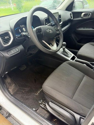 2023 Hyundai Venue SE