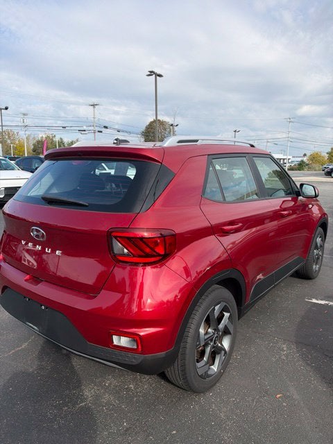 2023 Hyundai Venue SEL