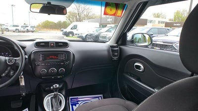 2016 Kia Soul Base