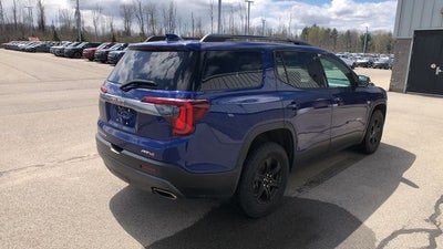 2023 GMC Acadia AT4