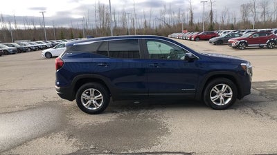 2022 GMC Terrain SLE