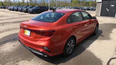 2023 Kia Forte LXS
