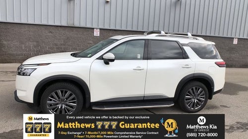 2024 Nissan Pathfinder SL