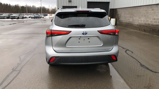 2022 Toyota Highlander Hybrid Bronze Edition
