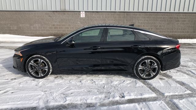 2022 Kia K5 EX