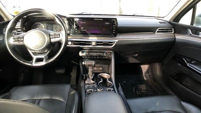 2022 Kia K5 EX
