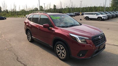 2023 Subaru Forester Premium