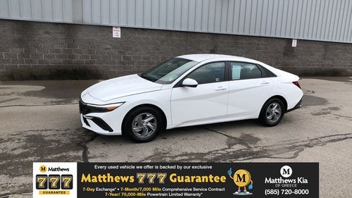 2024 Hyundai Elantra SE