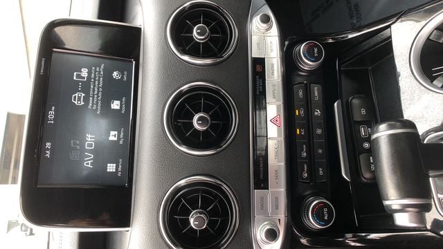2019 Kia Stinger Base