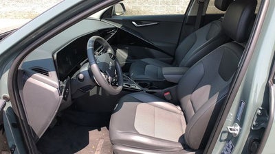 2025 Kia Niro EX