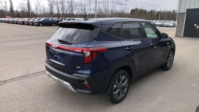 2025 Kia Seltos LX