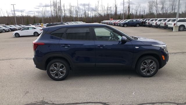 2025 Kia Seltos LX