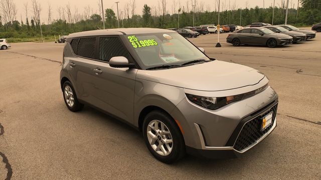 2025 Kia Soul LX
