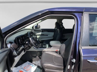 2022 Kia Carnival LXS