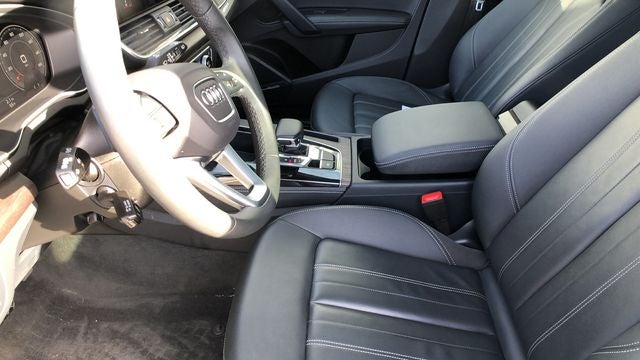 2024 Audi Q5 40 Premium Plus quattro