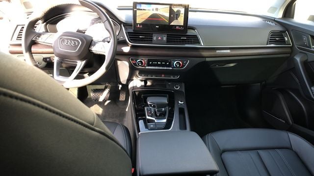 2024 Audi Q5 40 Premium Plus quattro