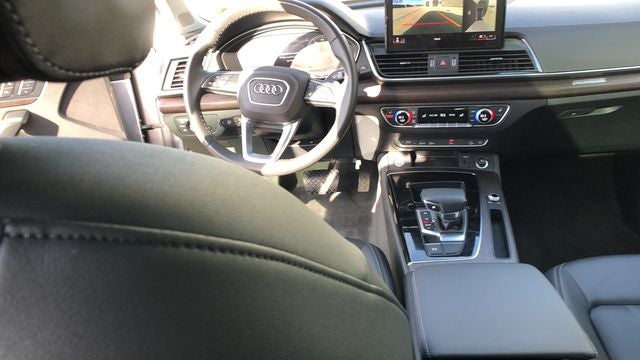2024 Audi Q5 40 Premium Plus quattro