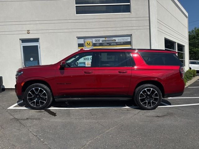 2022 Chevrolet Suburban RST