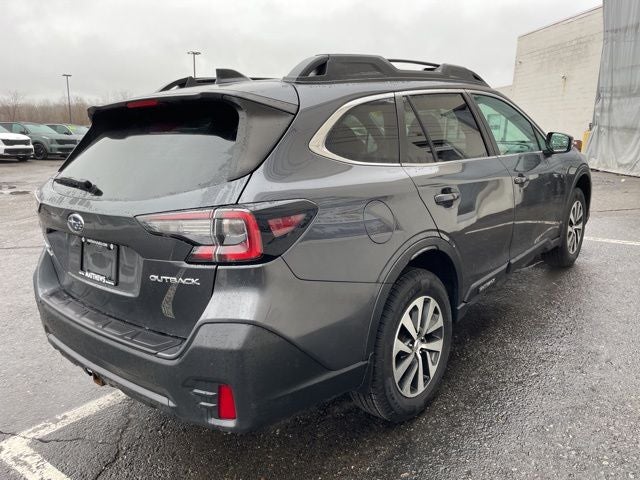 2022 Subaru Outback Premium
