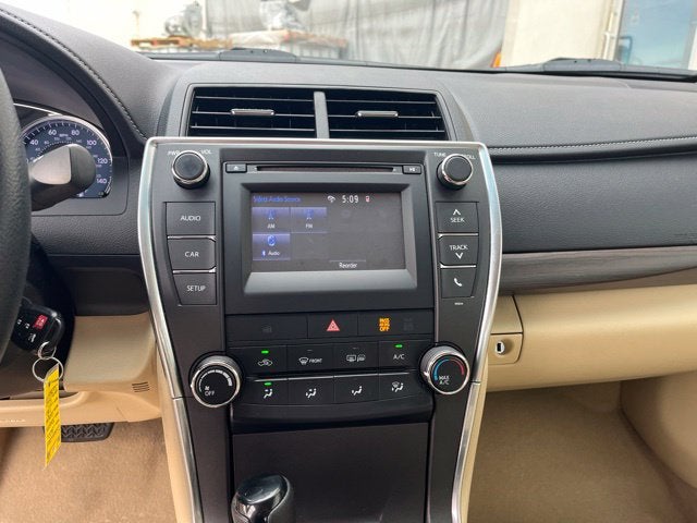 2017 Toyota Camry LE