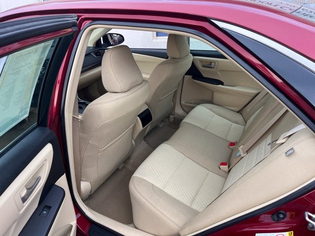 2017 Toyota Camry LE