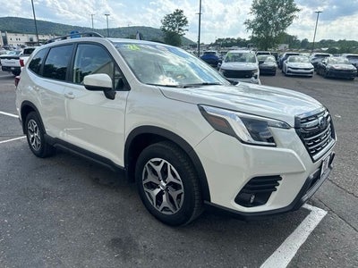 2024 Subaru Forester Premium