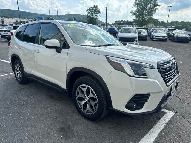2024 Subaru Forester Premium