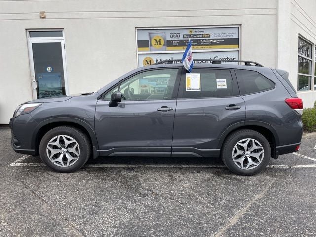2024 Subaru Forester Premium