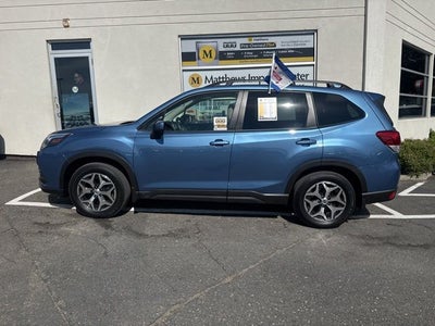 2022 Subaru Forester Premium