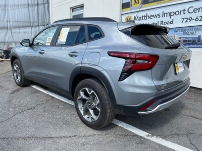 2024 Chevrolet Trax LT