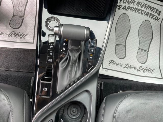 2023 Kia Niro SX