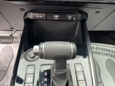2023 Kia Niro SX