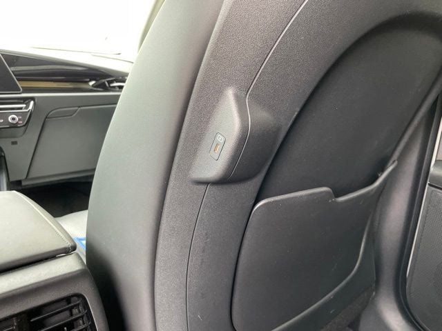2023 Kia Niro SX
