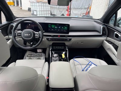 2025 Kia Sorento Plug-In Hybrid SX Prestige