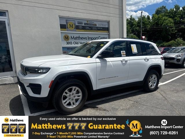 2023 Jeep Grand Cherokee Laredo