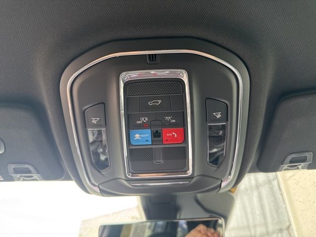 2022 Jeep Grand Cherokee Trailhawk 4xe