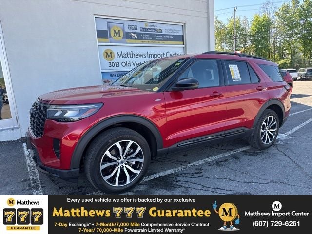 2025 Ford Explorer ST-Line