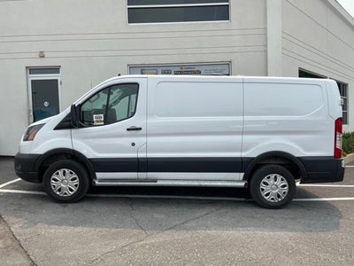 2025 Ford Transit-250 Base