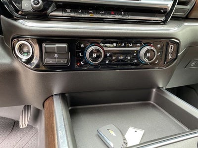 2024 Chevrolet Silverado 3500HD High Country