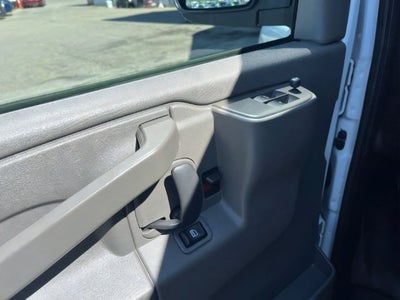 2024 Chevrolet Express 2500 Work Van Cargo