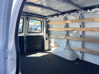 2024 Chevrolet Express 2500 Work Van Cargo
